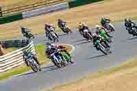 Vintage-motorcycle-club;eventdigitalimages;mallory-park;mallory-park-trackday-photographs;no-limits-trackdays;peter-wileman-photography;trackday-digital-images;trackday-photos;vmcc-festival-1000-bikes-photographs